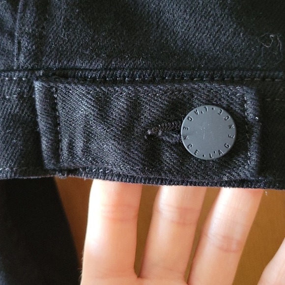 L'AGENCE Celine black denim jacket with sequins size XS - Picture 6 of 12